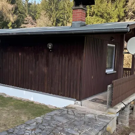 度假居 Mit Sauna Am Waldrand 腓特烈罗达