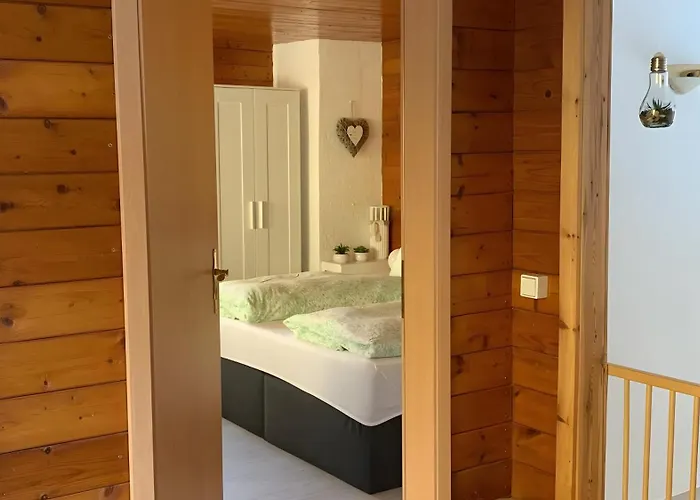 Mit Sauna Am Waldrand